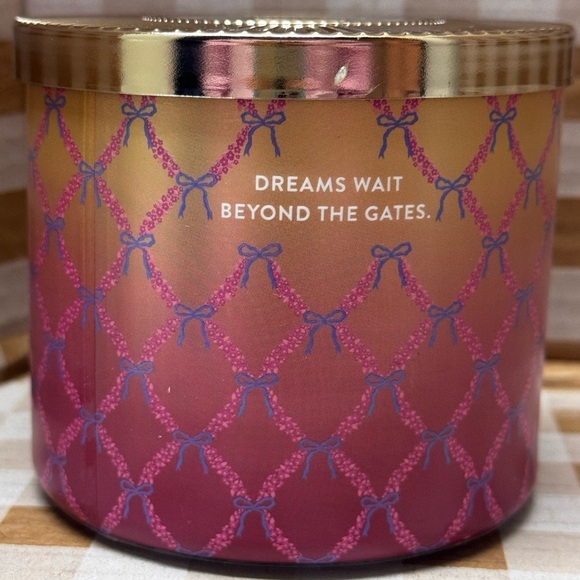 NEW B&BW Disney Princess Aurora 3 wick candle Limited Edition - Picture 2 of 4